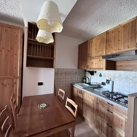 Apartment 5 Confini *